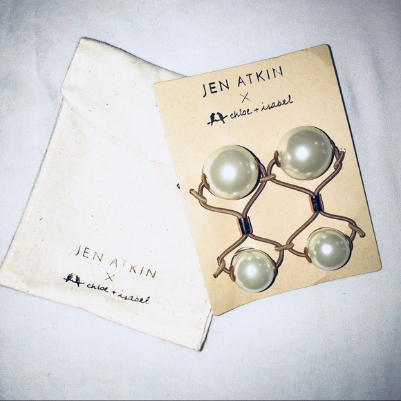 Chloe + Isabel Jewelry - Pearl Pony Tail Holders